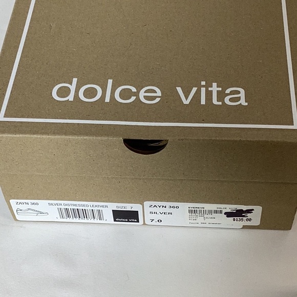 NWT DOLCE VITA Zayne 360 Sneaker Silver Size 7 - Picture 4 of 11